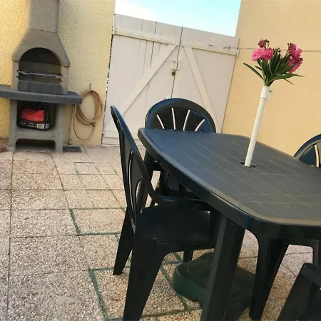T2 Avec Piscine, Proche Et Commerces - 4 Couchages, Parking Prive - Fr-1-81-388 Leucate