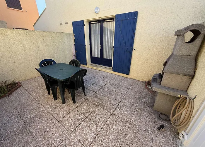 T2 Avec Piscine, Proche Et Commerces - 4 Couchages, Parking Privé - Fr-1-81-388 * Leucate